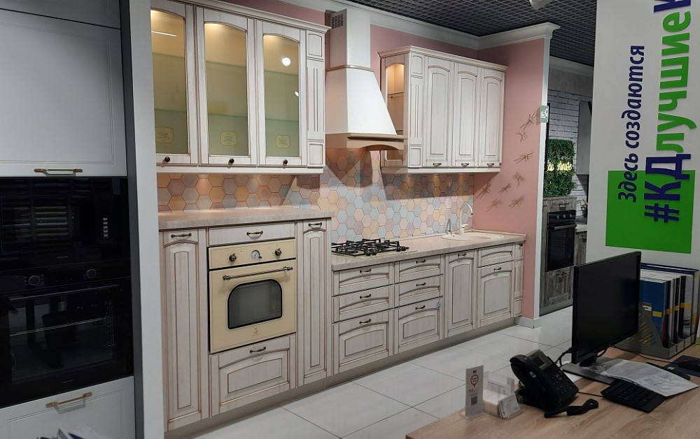 Кухня Лина с патиной / м.Народное ополчение