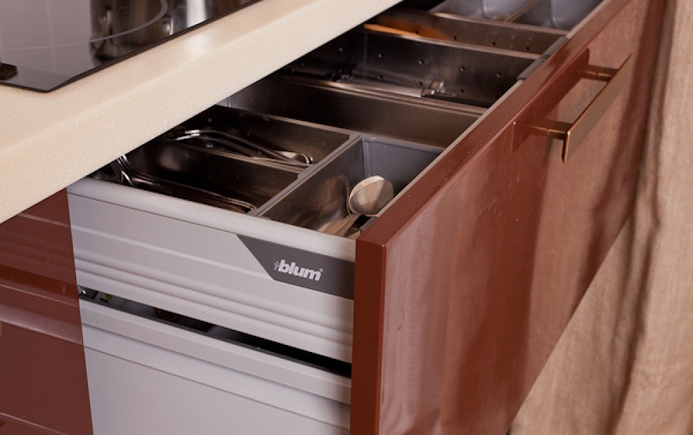 Кухня Фаворит 3 с фрезеровкой Шоколад